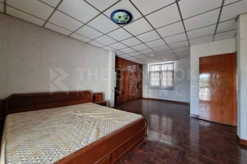 House in Bangkok, Thailand 3 bedrooms № 189497