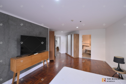 Condo in Bangkok, Thailand, 2 bedrooms № 186600 - photo 3