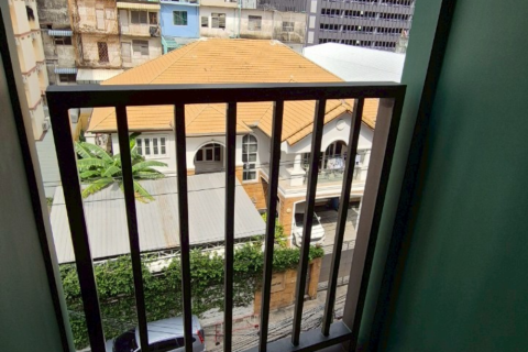 Studio dans le Condo à Phaya Thai, Bangkok, Thaïlande  № 173325 - photo 12