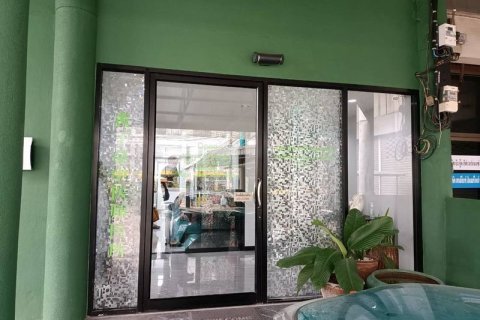 Propriété commerciale à Khlong Toei, Bangkok, Thaïlande № 173329 - photo 3