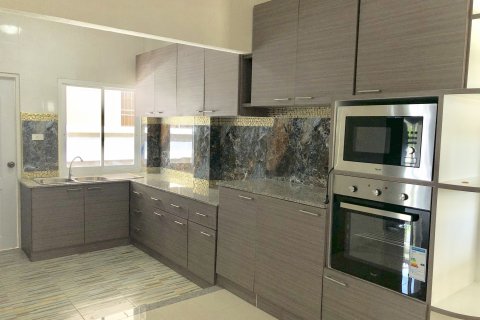 Дом в Сан Кампаенге, Таиланд с 5 спальнями  № 145451 - фото 3