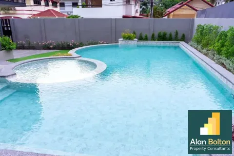 Casa de 3 dormitorios en Jomtien Beach, Pattaya, Tailandia № 210755 - foto 6