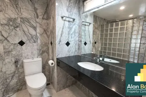 Condominio de 3 dormitorios en Jomtien Beach, Pattaya, Tailandia № 210749 - foto 6