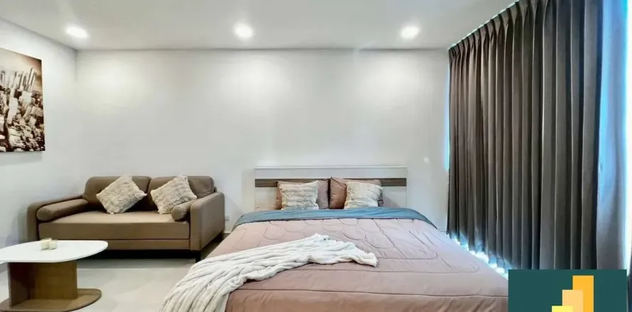 Estudio en el condominio en Pattaya, Tailandia № 210751