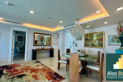 Condominio de 2 dormitorios en Pattaya, Tailandia № 210753 - foto 3