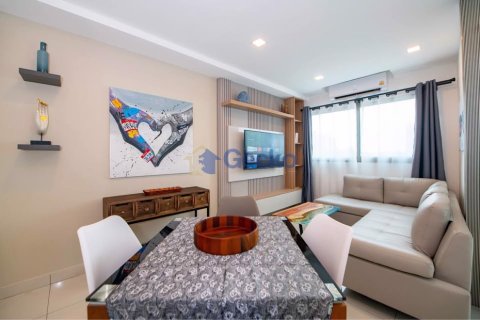 Condo in Pattaya, Thailand, 2 bedrooms № 196150 - photo 6