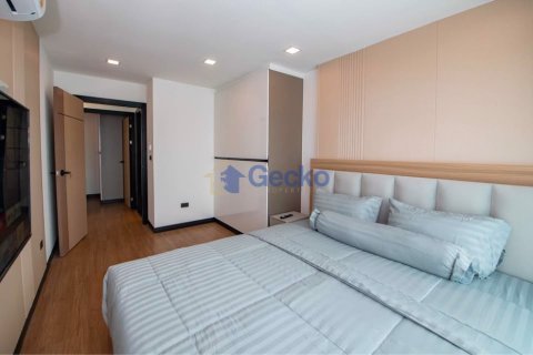 Condo in Pattaya, Thailand, 2 bedrooms № 196150 - photo 9