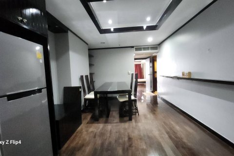 Кондоминиум с 2 спальнями в Банг Раке, Бангкок, Таиланд № 147766 - фото 3