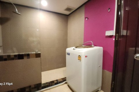 Кондоминиум с 2 спальнями в Банг Раке, Бангкок, Таиланд № 147766 - фото 7