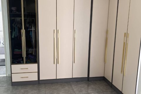 House in Hang Dong, Thailand 7 bedrooms № 147765 - photo 24