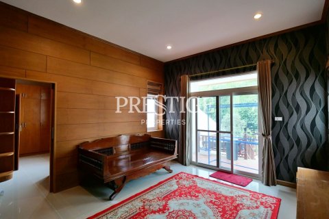 บ้านในพัทยา, ประเทศไทย 6 ห้องนอน № 198524 - รูปถ่าย 14