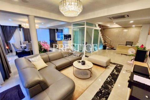 บ้านในพัทยา, ประเทศไทย 6 ห้องนอน № 198523 - รูปถ่าย 3