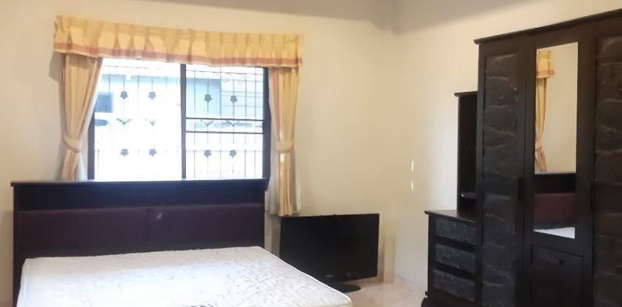 Дом в Паттайе, Таиланд с 3 спальнями  № 136353