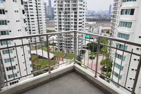 Кондоминиум с 2 спальнями в Хуай Кванге, Бангкок, Таиланд № 136359 - фото 11