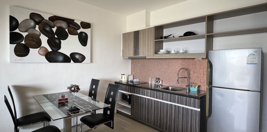 Studio in the Condo in Phuket, Thailand № 162111