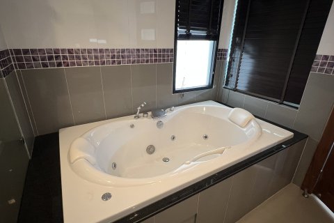 Studio in the Condo in Phuket, Thailand № 162111 - photo 2