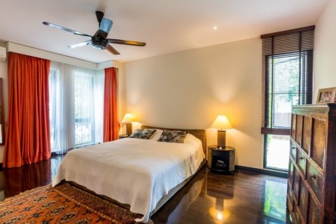 Villa in Hua Hin, Thailand 5 bedrooms № 168604 - photo 27