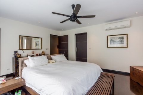 Villa in Hua Hin, Thailand 5 bedrooms № 168604 - photo 22