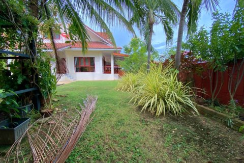 Villa in Pran Buri, Thailand 3 bedrooms № 168603 - photo 7