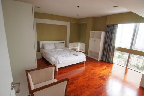 Condo à Bangkok, Thaïlande, 3 chambres  № 143500 - photo 7