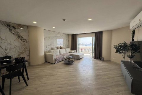 Condo in Pattaya, Thailand, 2 bedrooms  № 157378 - photo 8