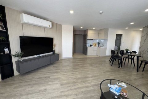 Condo in Pattaya, Thailand, 2 bedrooms  № 157378 - photo 6