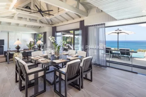 House in Phuket, Thailand 5 bedrooms № 157382 - photo 8