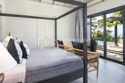 House in Phuket, Thailand 5 bedrooms № 157382 - photo 13