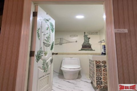 Дом в Бангкоке, Таиланд с 4 спальнями  № 157379 - фото 10