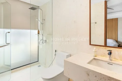 House in Phuket, Thailand 5 bedrooms № 157381 - photo 18
