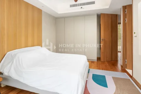 House in Phuket, Thailand 5 bedrooms № 157381 - photo 20