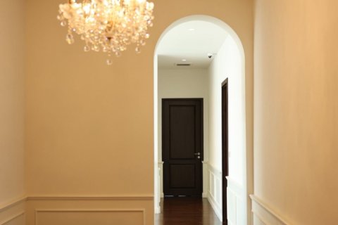 Дом в Лат Крабанге, Бангкок, Таиланд с 5 спальнями № 157177 - фото 20