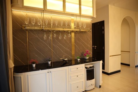 Дом в Лат Крабанге, Бангкок, Таиланд с 5 спальнями № 157177 - фото 10