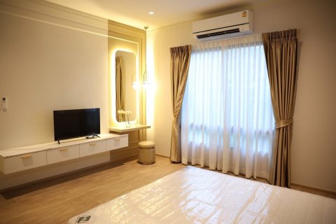 Дом в Лат Крабанге, Бангкок, Таиланд с 5 спальнями № 157177 - фото 16