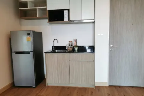 Кондоминиум с 2 спальнями в Чатучаке, Бангкок, Таиланд № 157182 - фото 5