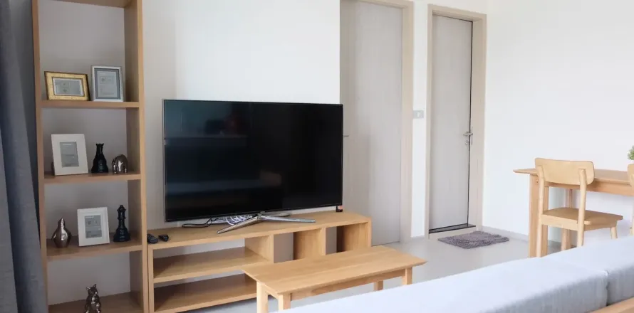 Studio in the Condo in Khlong Toei, Bangkok, Thailand  № 157178