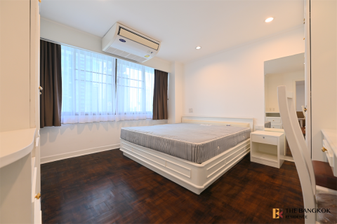 Condo in Bangkok, Thailand, 2 bedrooms № 197377 - photo 6