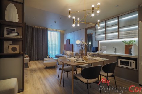 Condo in Pattaya, Thailand, 2 bedrooms № 34113 - photo 1
