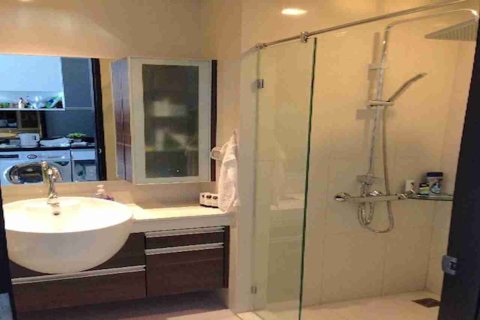 Condo in Bangkok, Thailand, 1 bedroom № 183482 - photo 9