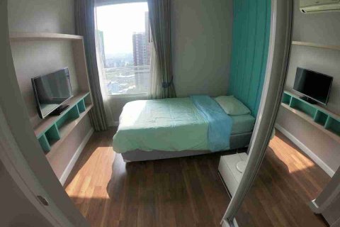 Condo in Bangkok, Thailand, 2 bedrooms № 183485 - photo 7
