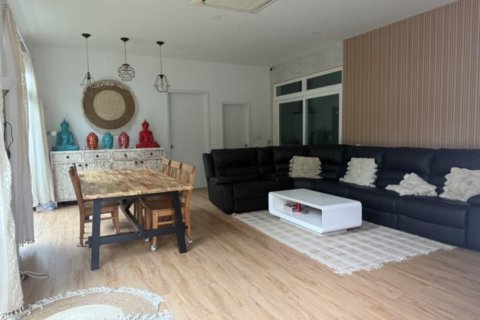 Villa in Phuket, Thailand 3 bedrooms № 172135 - photo 3