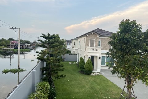 House in Bang Yai, Thailand 3 bedrooms № 172140 - photo 8