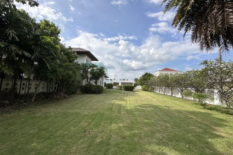 Villa in Bang Phli Yai, Thailand 7 bedrooms № 167668 - photo 28