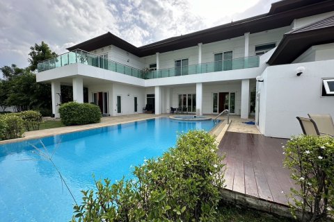 Villa in Bang Phli Yai, Thailand 7 bedrooms № 167668 - photo 24