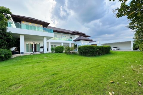 Villa in Bang Phli Yai, Thailand 7 bedrooms № 167668 - photo 5