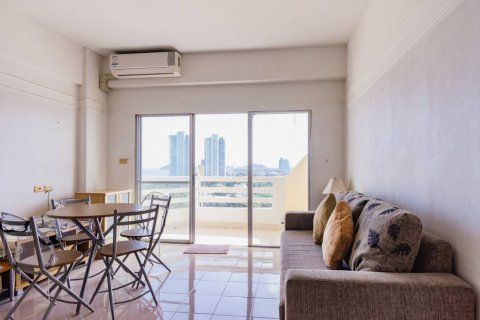 Condo in Hua Hin, Thailand, 1 bedroom  № 116432 - photo 3