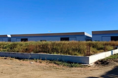 Земельный участок в Самутпракане, Таиланд 17600м2  № 158013