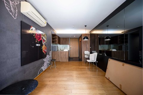 Condo in Watthana, Bangkok, Thailand, 2 bedrooms  № 158017 - photo 3