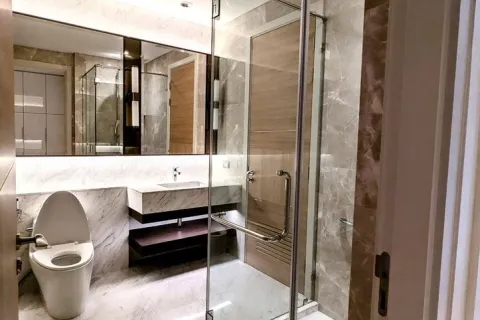Condo à Pathum Wan, Bangkok, Thaïlande, 3 chambres  № 214480 - photo 8
