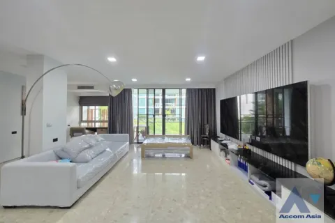 Condo à Khlong Toei, Bangkok, Thaïlande, 3 chambres  № 214481